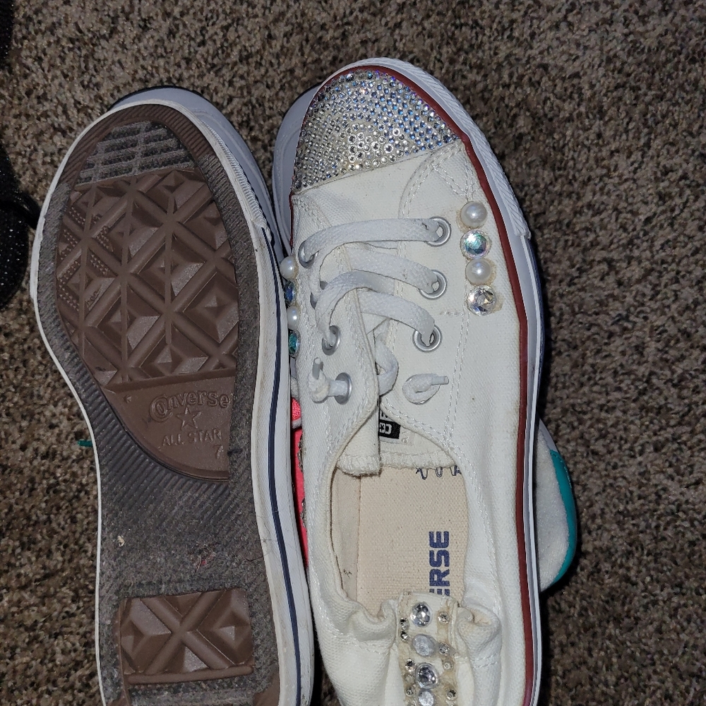 Converse